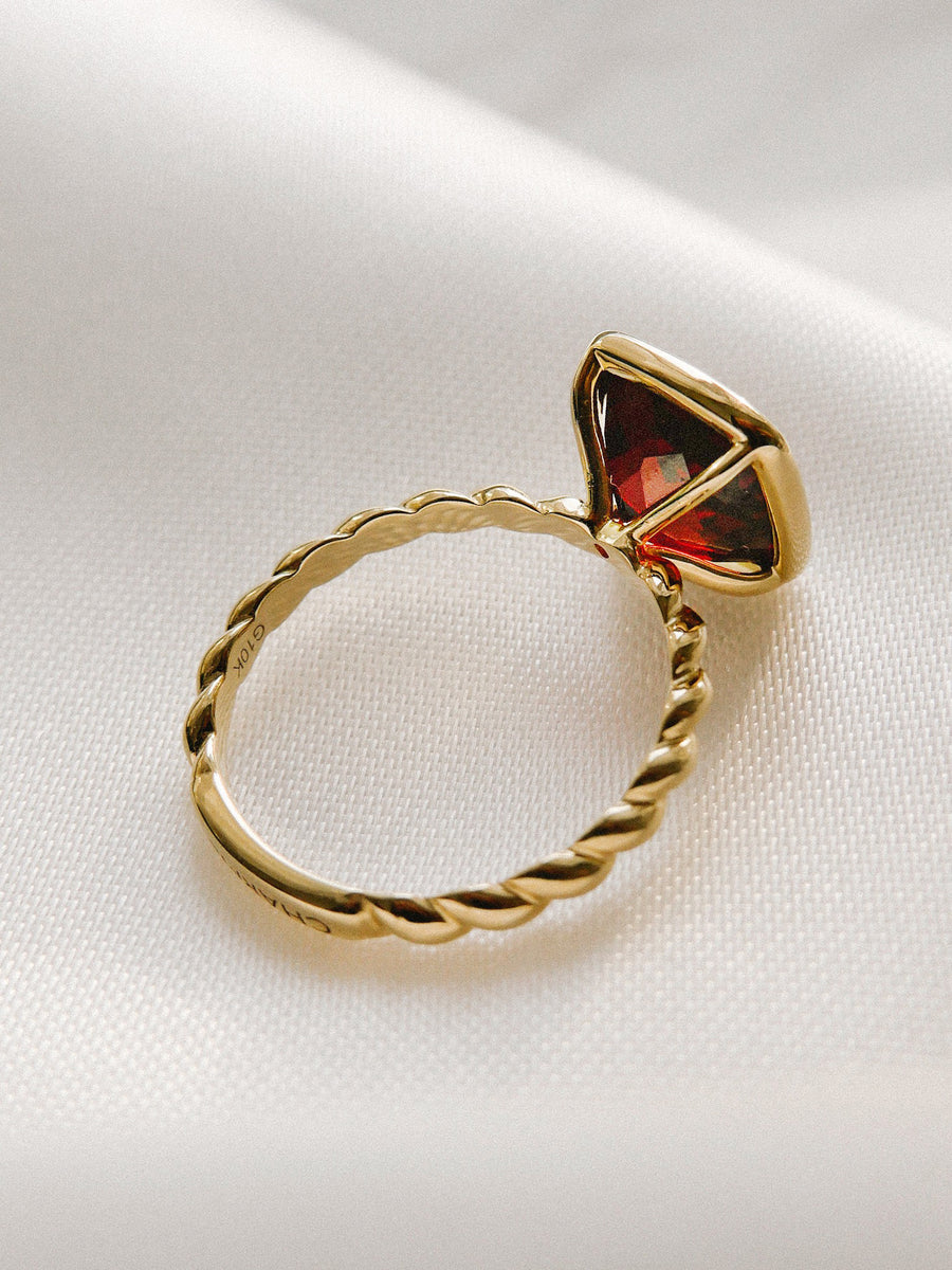 The Earth Ring in Garnet