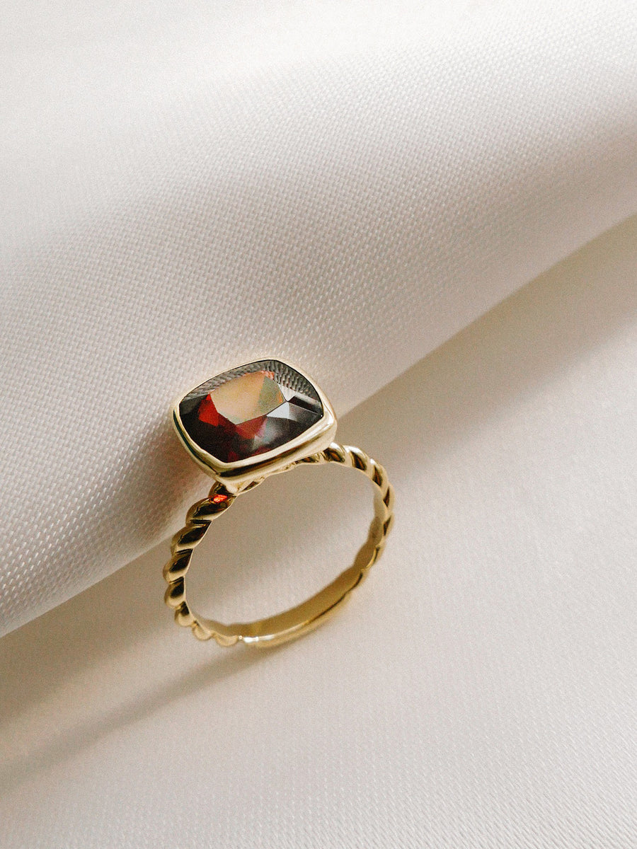 The Earth Ring in Garnet